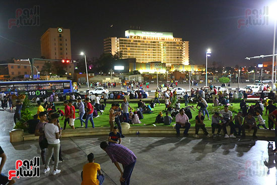 احتفل المصريون بعيد الفطر على كورنيش النيل (42)