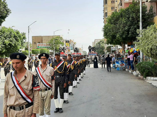 جنازة عسكرية لثلاثة شهداء سيناء بمحافظة سوهاج (2)