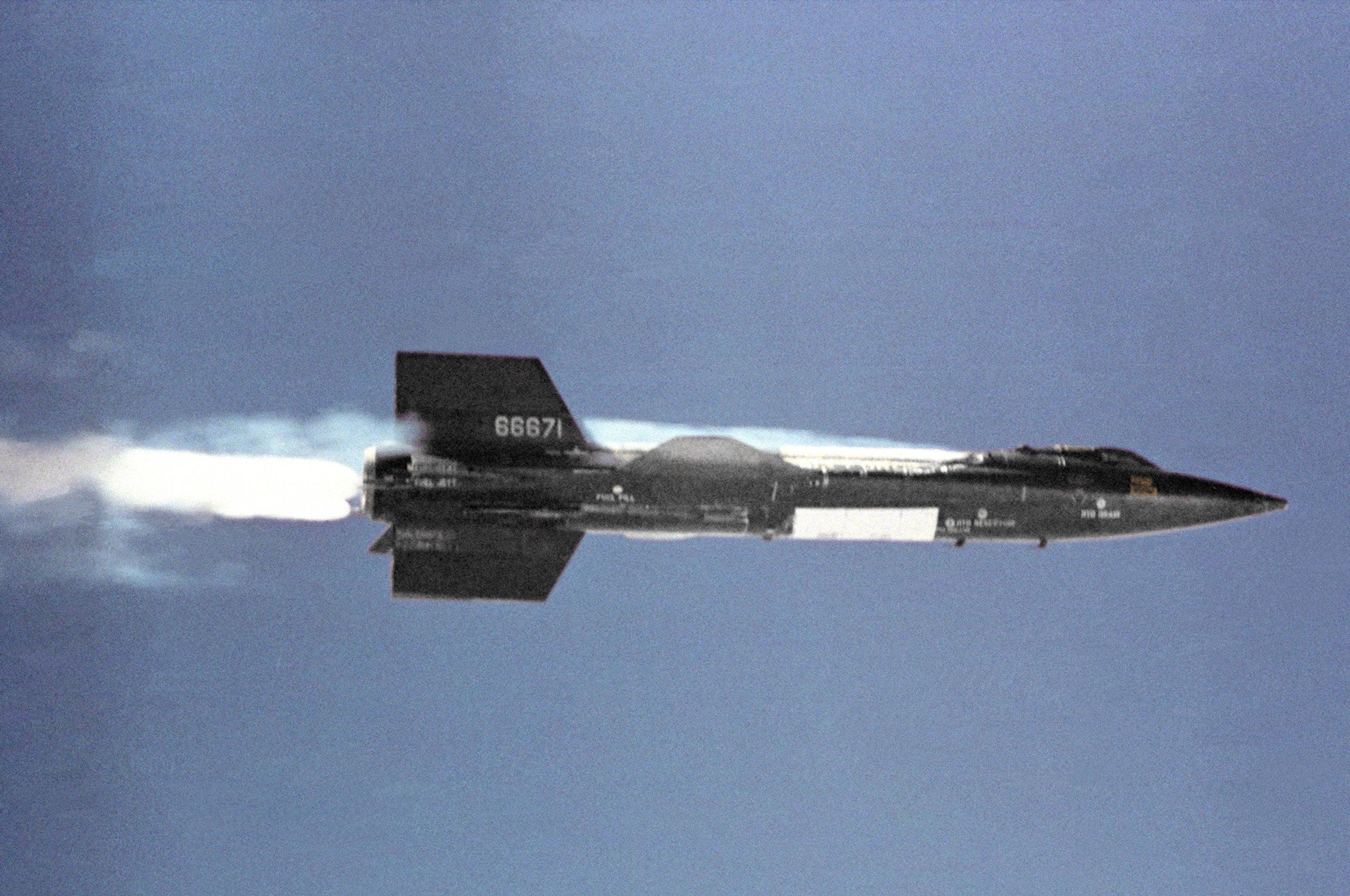 طائرة صاروخية X-15