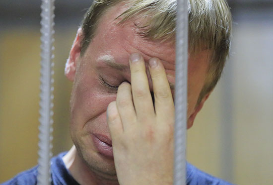Russian journalist during the detention