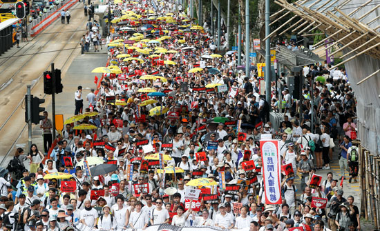 مسيرات فى هونج كونج لرفض قانون جديد مع الصين