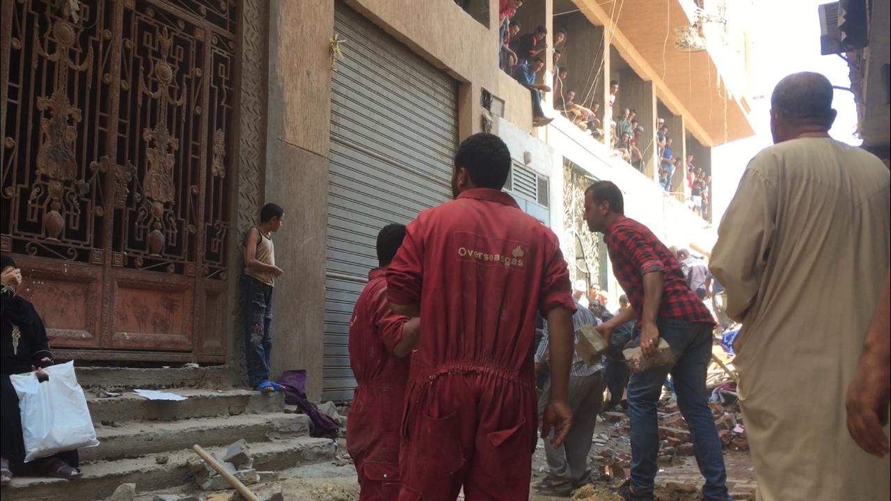 انهيار عقار فى منطقة إمبابة (3)