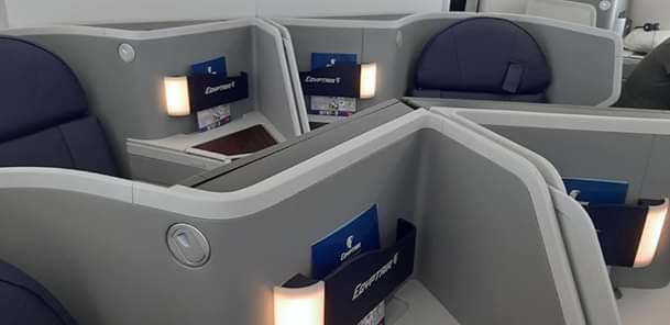طائرة الأحلام الرابعة من طراز البوينج B787-9 Dreamliner  (2)