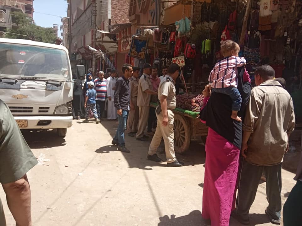 حملة مكبرة لإزالة الإشغالات بمدينة مغاغة (2)