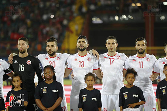 تونس ومدغشقر (131)