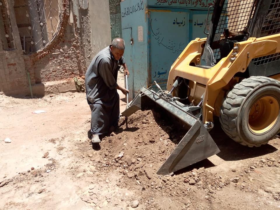 حملات لرفع المخالفات بالمراغة سوهاج (1)