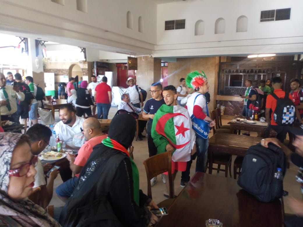 جماهير الجزائر تستعد