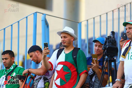  المنتخب الجزائرى (68)