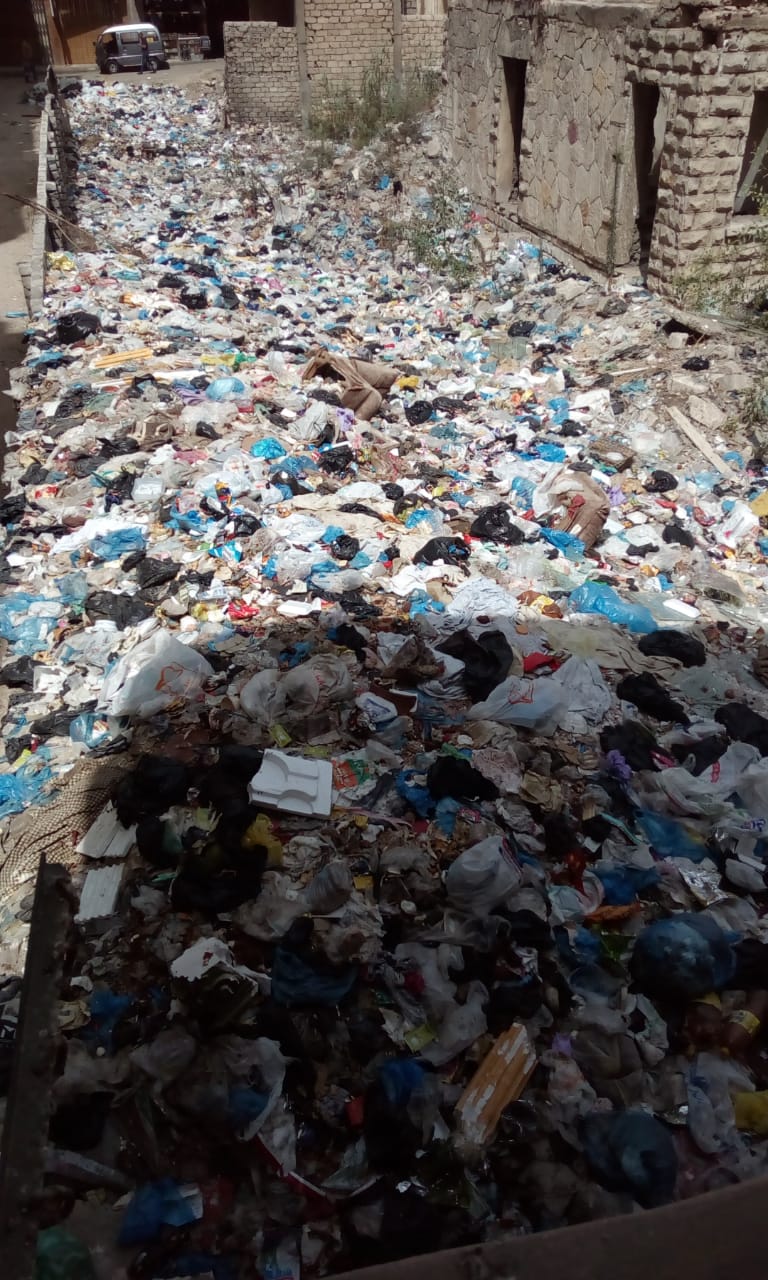 القمامة طريق اسكندرية مرسى مطروح