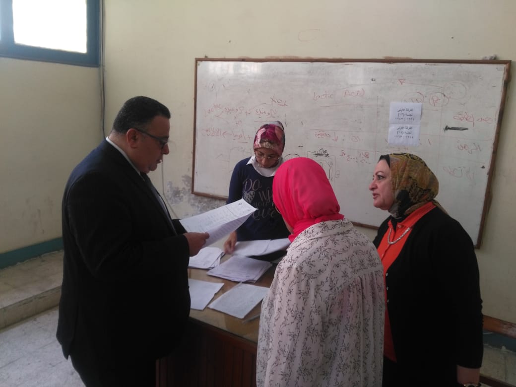 نائب رئيس جامعة الإسكندرية يتفقد اختبارات القدرات  (6)