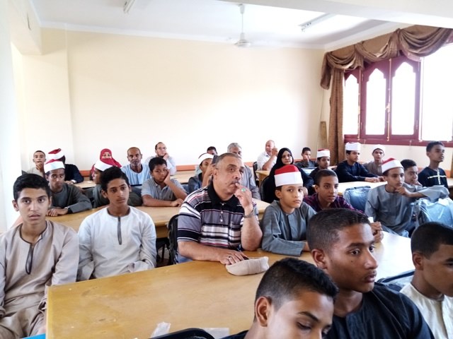 منطقة الأقصر الأزهرية تعقد لقاء تعريفي لطلاب الشهادة الإعدادية لـمعهد العلوم الإسلامية (7)