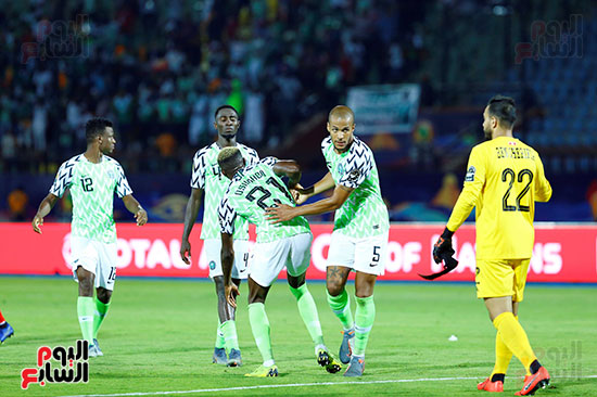 نيجيريا وتونس (48)