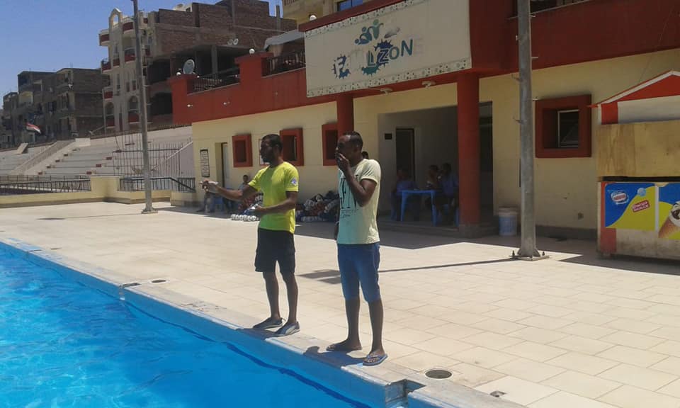 شباب ورياضة الأقصر تنظم دورة تدريبية في السباحة والإنقاذ لـ29 من فرق الجوالة (6)
