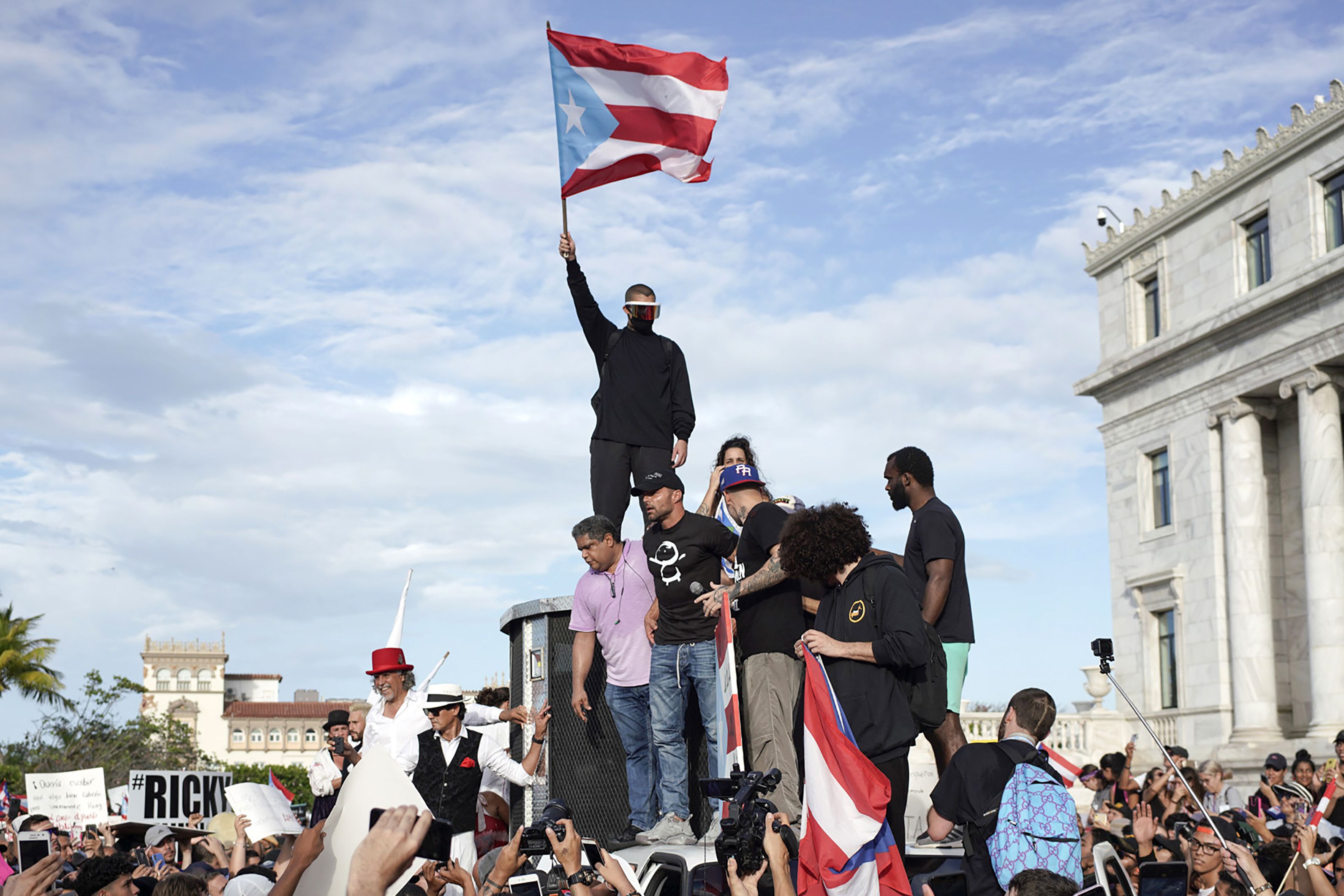 مظاهرات تطالب باستقالة حاكم بورتوريكو