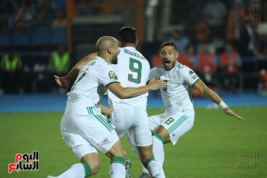 الجزائر والسنغال (1)