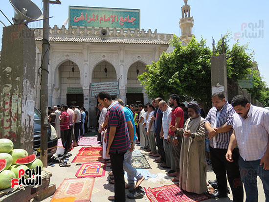 تشيع جنازة شقيق التوأم حسام وابراهيم حسن من مسجد المراغى ...