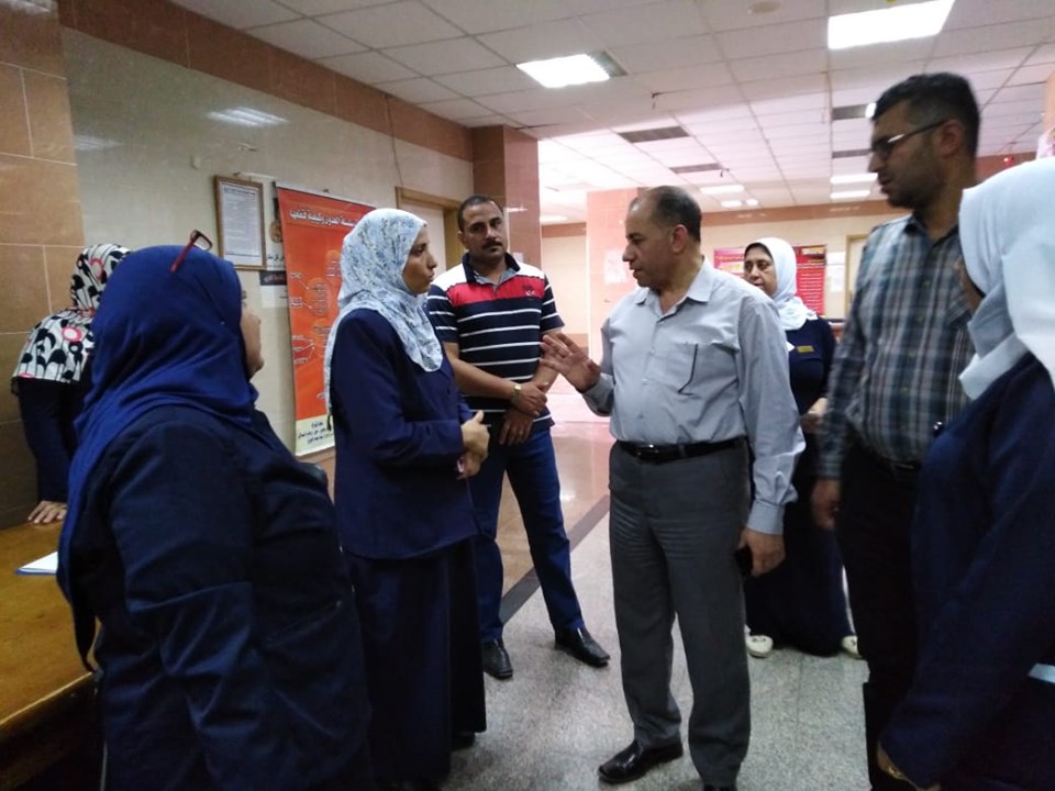 مدير التأمين الصحي يتفقد مستشفى العاشر من رمضان ومدرسة التمريض (2)