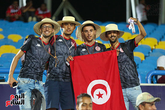جماهير تونس تؤازر نسور قرطاج أمام منتخب موريتانيا فى الكان (7)