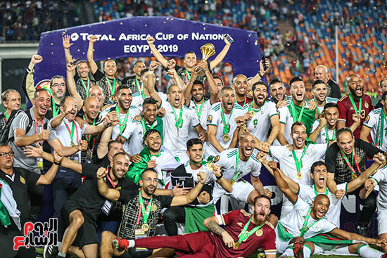 فرحة منتخب الجزائر