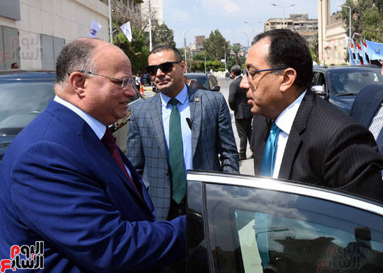 رئيس-الوزراء-ومحافظ-القاهرة