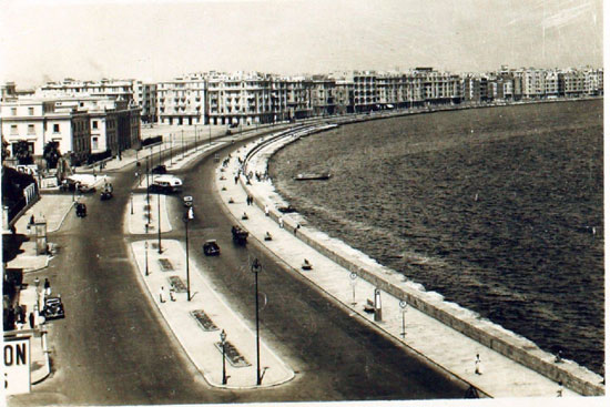 شاطئ الاسكندرية (8)