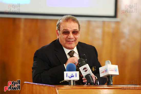 الدكتور حسن راتب رئيس مجلس أمناء جامعة سيناء (3)