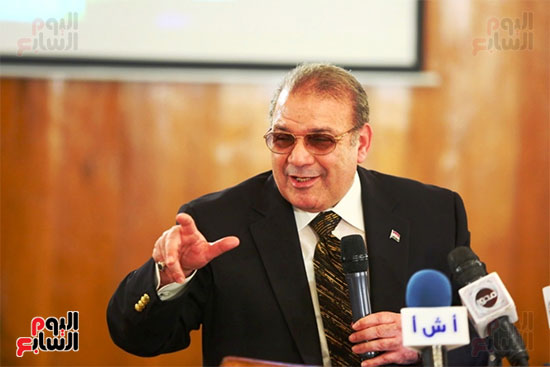 الدكتور حسن راتب رئيس مجلس أمناء جامعة سيناء (4)