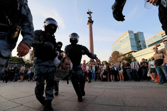 Russian anti riots police 