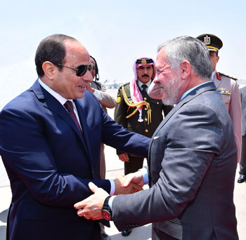الرئيس عبد الفتاح السيسى والملك عبد الله الثاني  (2)