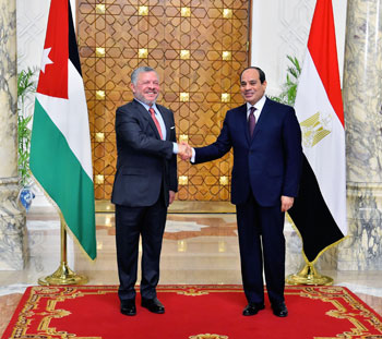 الرئيس عبد الفتاح السيسى والملك عبد الله الثاني  (1)