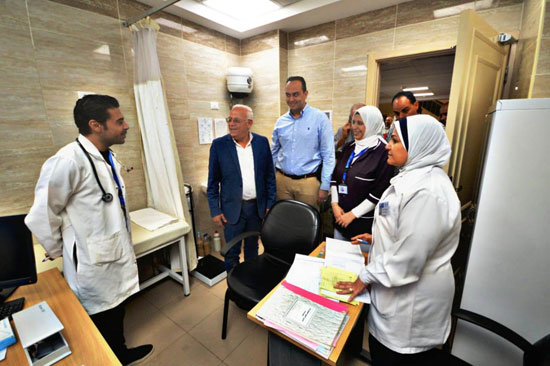 للمرة الأولى بالمستشفيات الحكومية ببورسعيد.. إجراء أول عملية زرع قرنية و3 زراعة قوقعة (1)