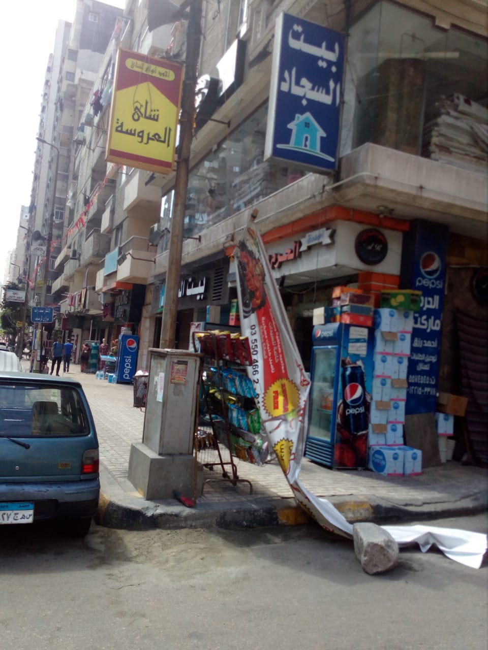 حملات مكبرة وغرامات مالية فورية لإزالة إشغالات الطريق شرق الإسكندرية (3)