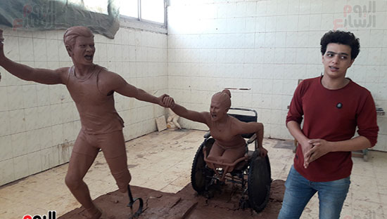 تمثال متحدى الإعاقة (1)