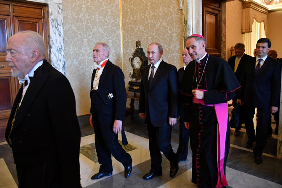 وصول-بوتين-للقاء-بابا-الفاتيكان