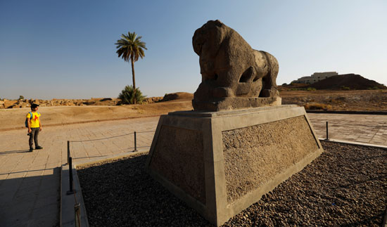 قطعة أثرية فى مدينة بابل الأثرية