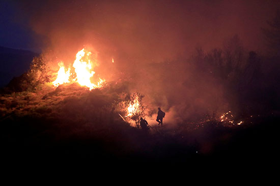 حرائق الغابات فى اليونان