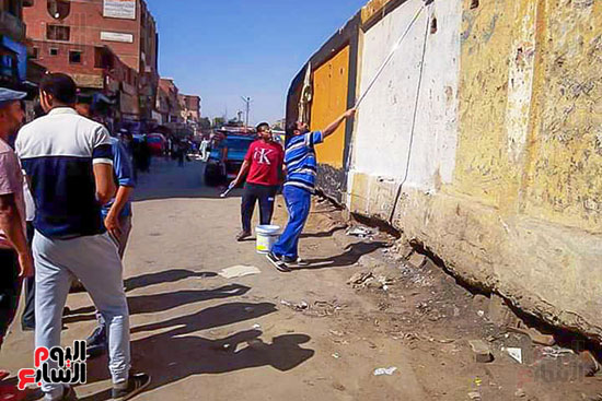 حملة تشجير ونظافة وورش عمل فنية بمدينة العياط (18)