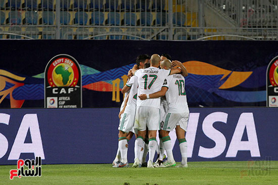 الجزائر وغينيا 0 (23)