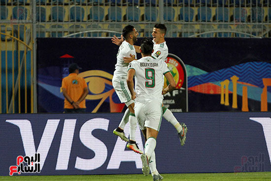 الجزائر وغينيا 0 (19)