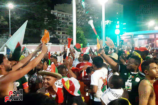 فرحة-جماهير-مدغشقر-بفوز-فريقهم