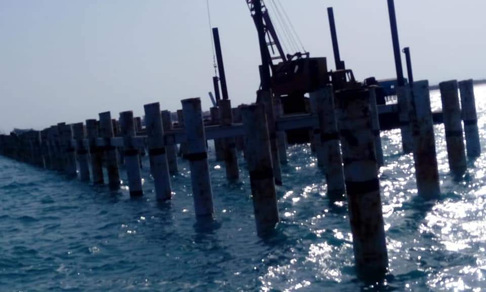 اعمال الانشاءات بميناء صيد ابو رماد (6)