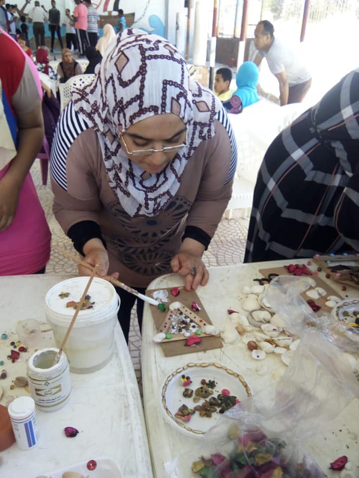 ندوات تثقيفية وورش فنية لتفعيل أنشطة الفتيات بمراكز شباب الاسكندرية (5)
