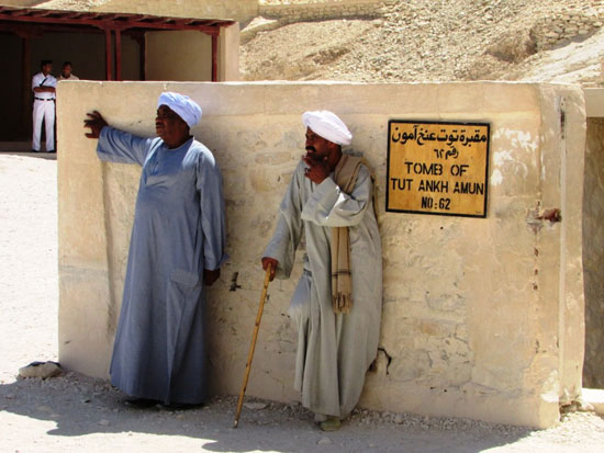 كيف دعمت اكتشافات البعثة الآثرية المصرية السياحة بالأقصر (16)