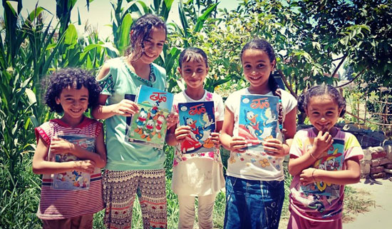 عربية الحواديت توفر كتب لأطفال القرى والنجوع (7)