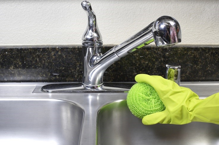 نصائح لتنظيف حوض المطبخ (2)
