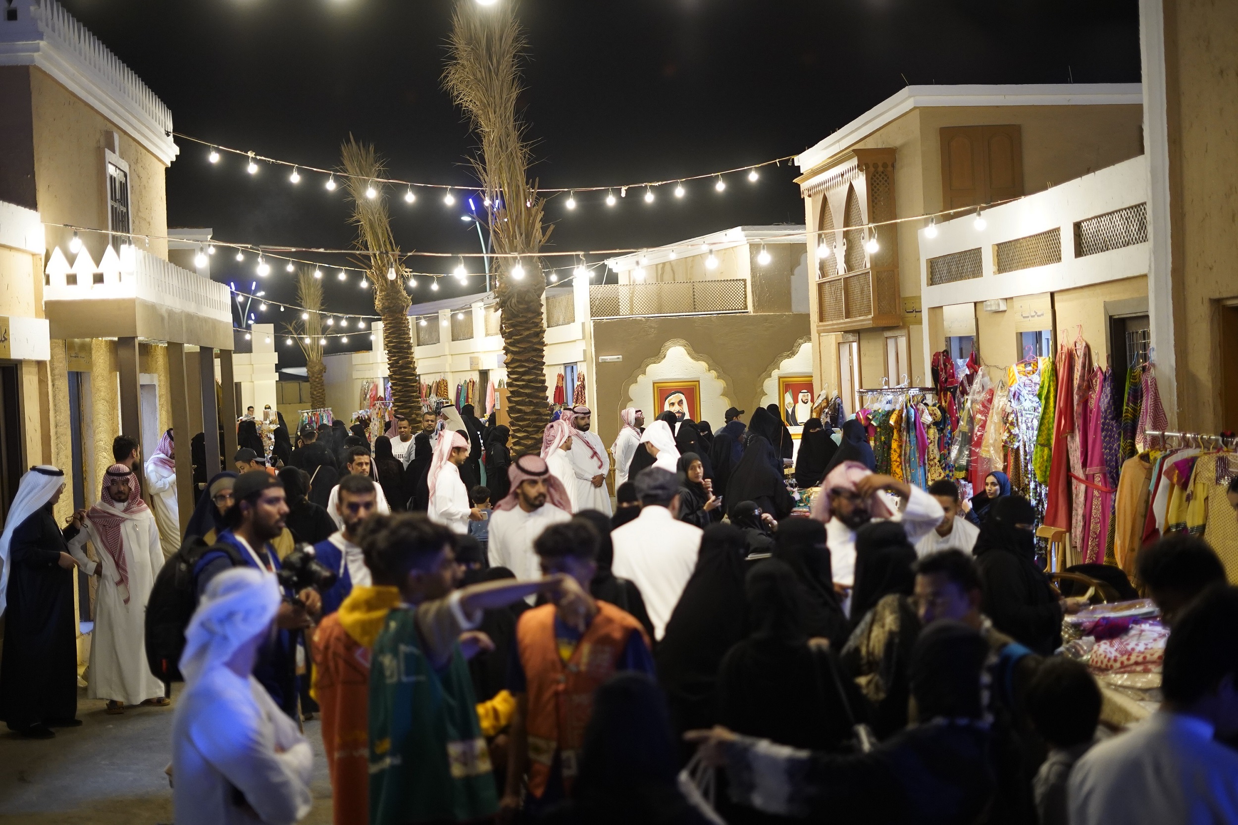 التراث الإماراتي حاضراً في النسخة الـ 13 من مهرجان سوق عكاظ بالطائف (5)