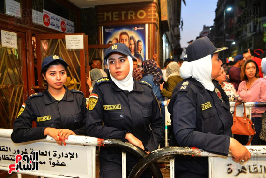 تامين الشرطة النسائية للسينمات (12)