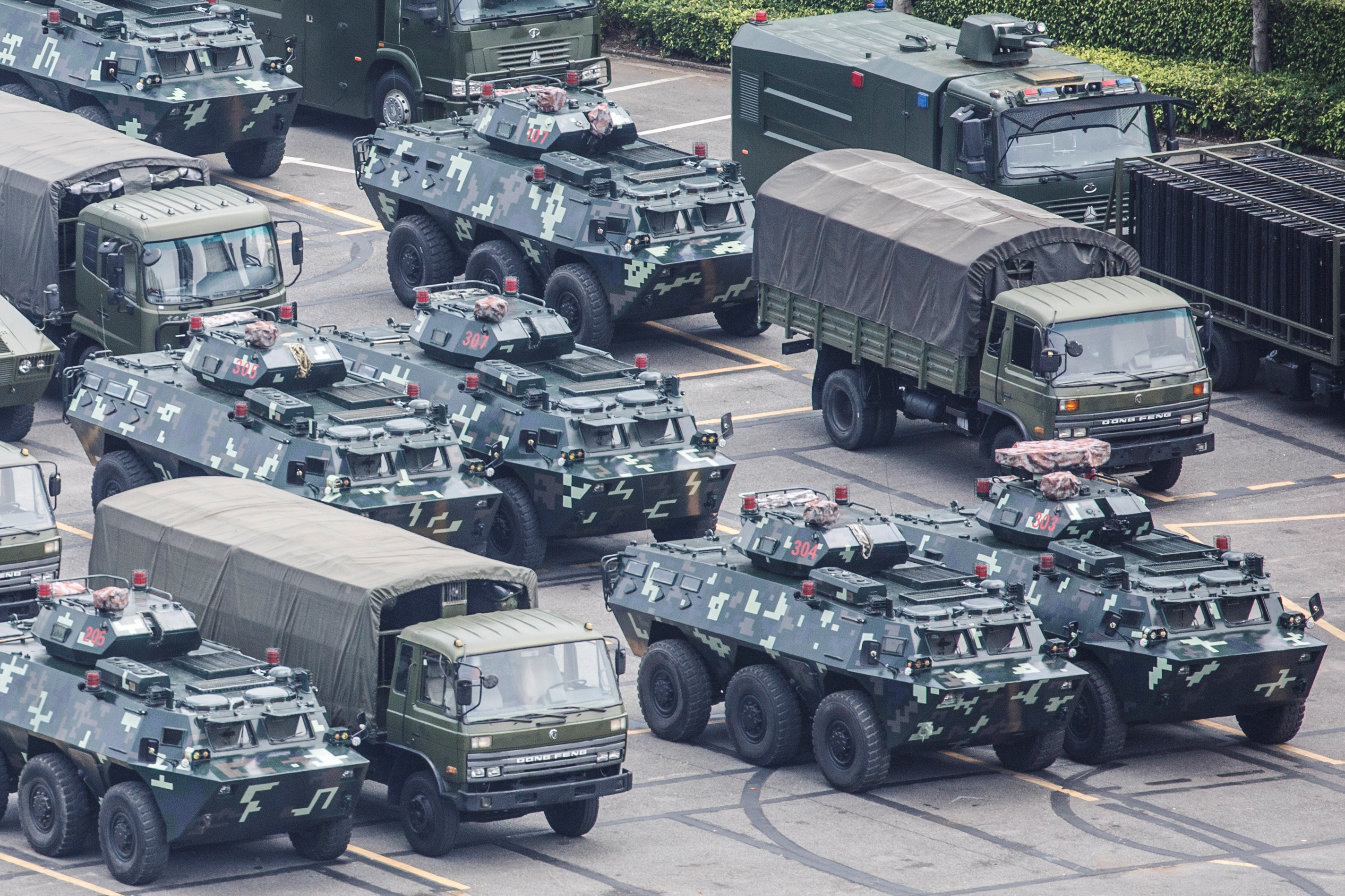 الجيش الصينى على حدود هونج كونج