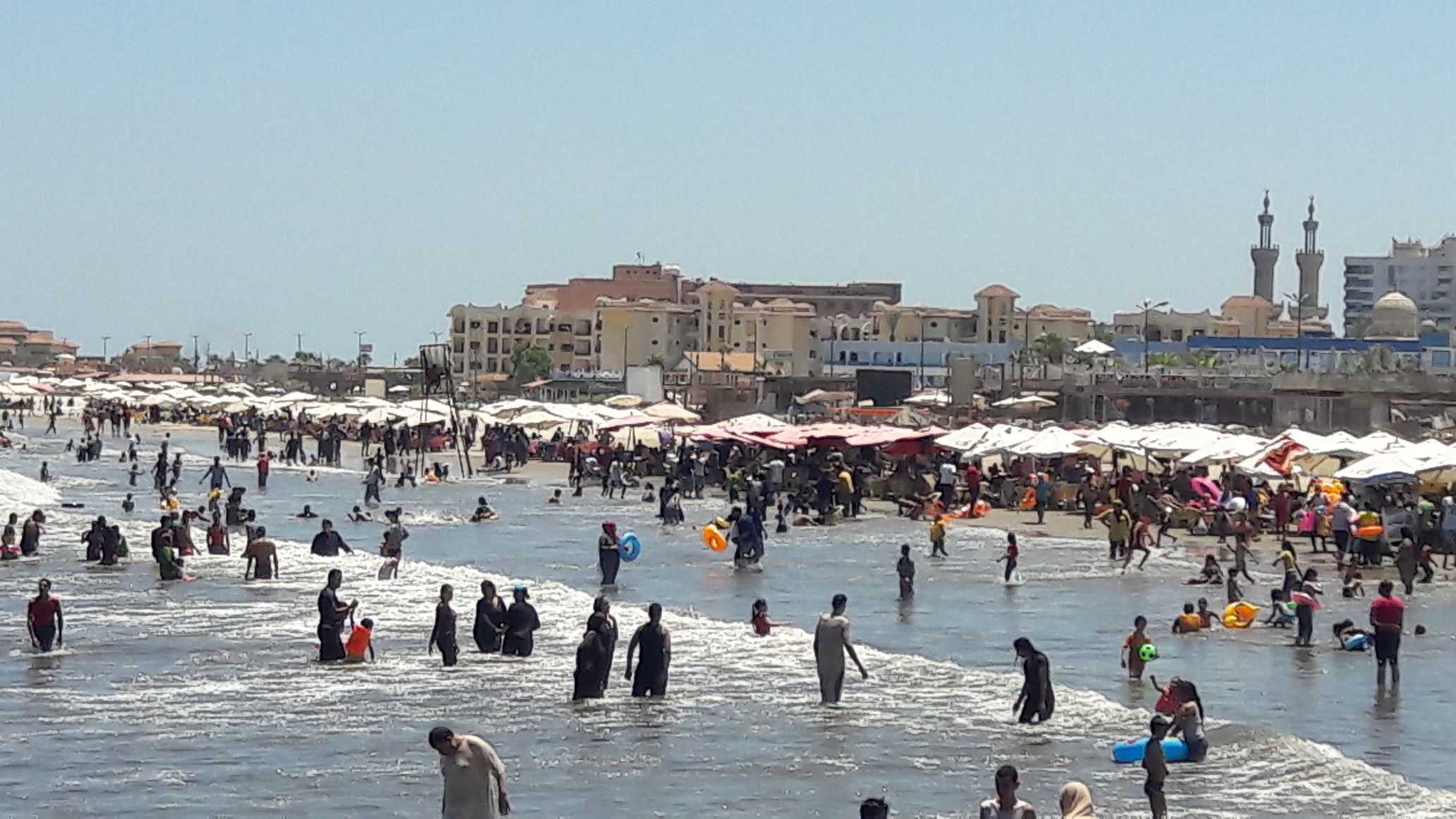 مصيف شاطئ البحر الأبيض المتوسط ببورسعيد (2)