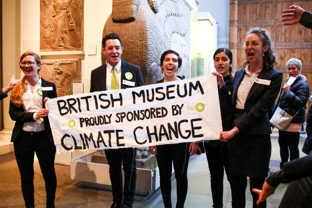 نشطاء يحتجون على رعاية BP للمتحف البريطانى
